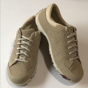 Women’s Cream Simple Perforated Suede Sneakers